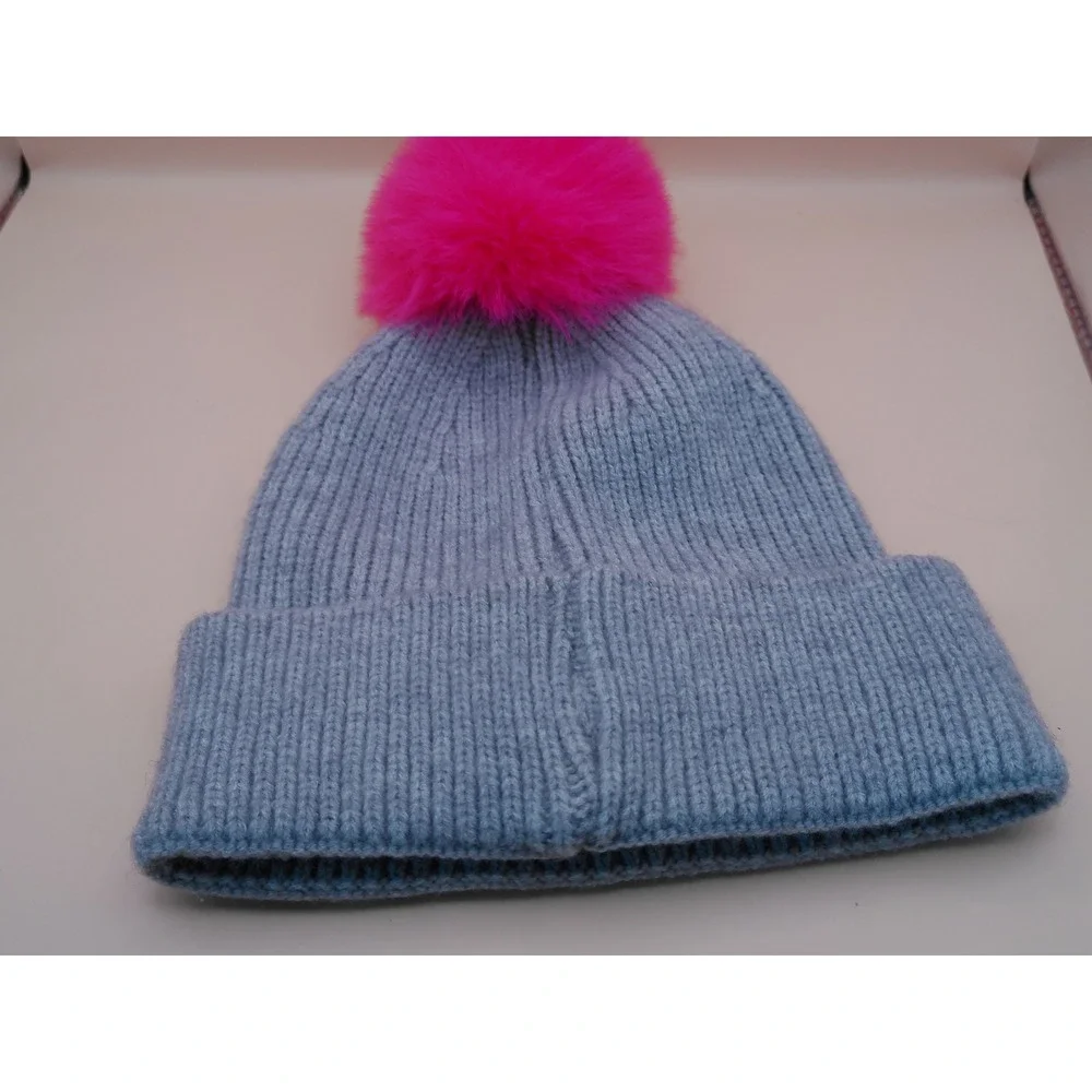 Shiraleah Chicago Kids Merry Beanie Grey Multicolor Pom Winter Hat NWT OSFM